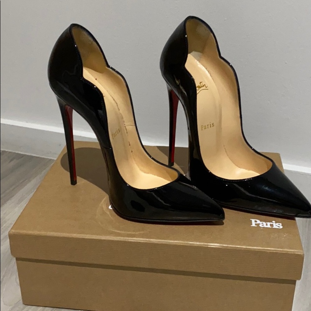 Christian Louboutin HOT CHICK 130mm